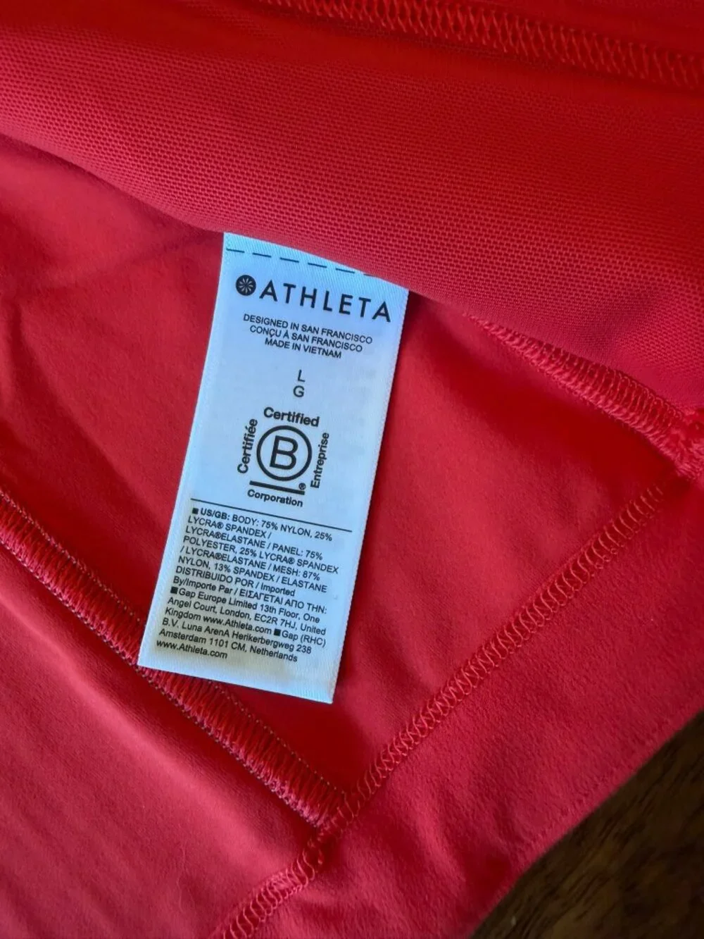 Athleta Salutation Crop Jacket Punch Red NWT Size L Zip Pockets $109